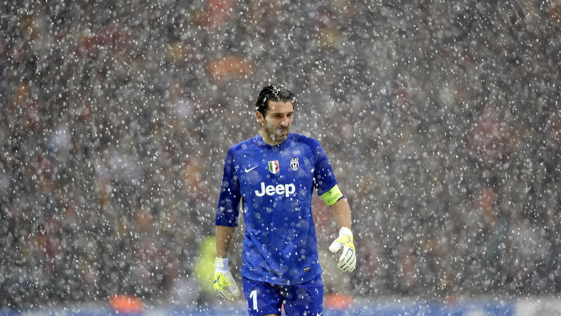 范奥特尔戴克动作流畅完成度高，范戴克吧