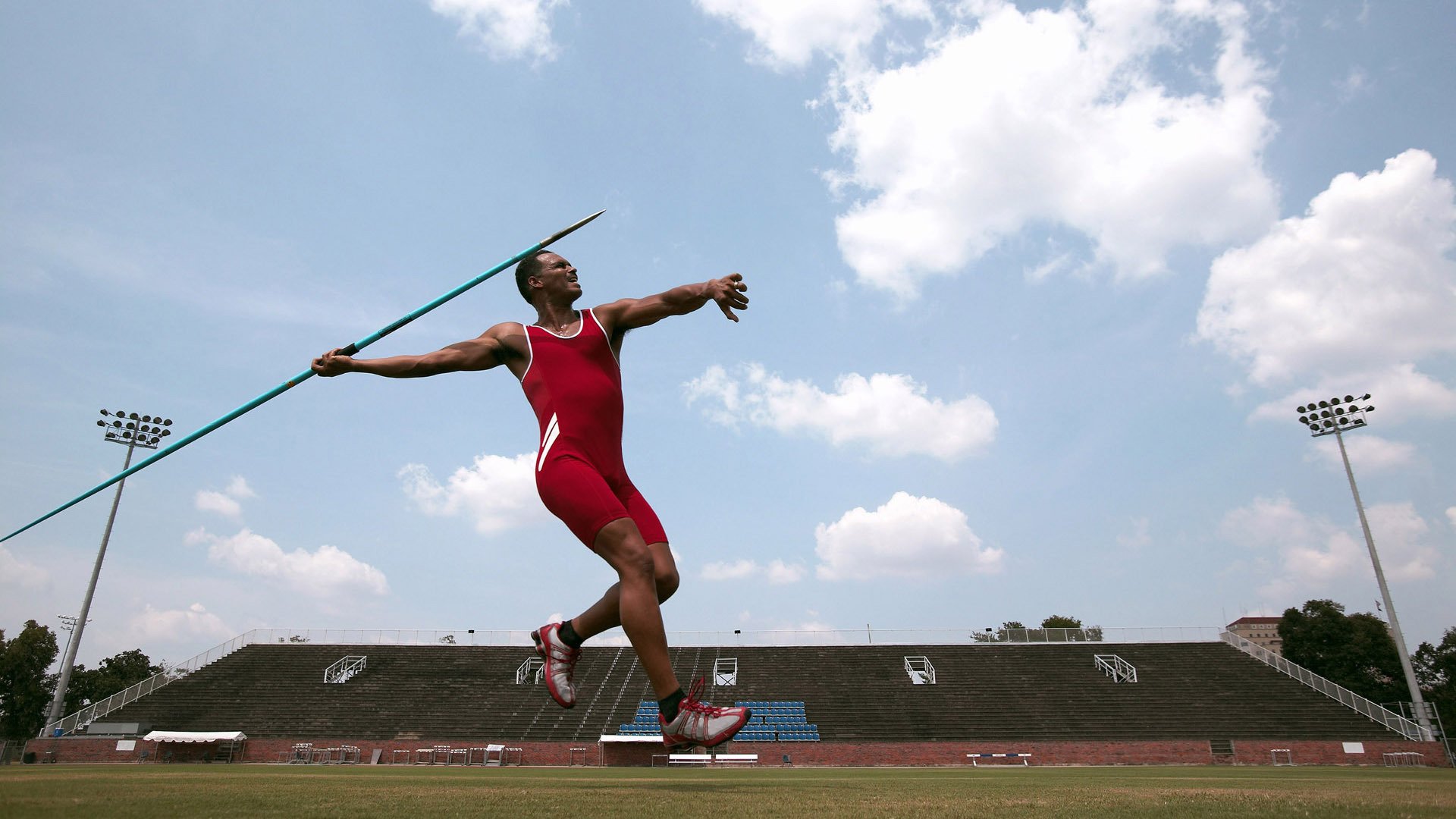 乐鱼足球官网-传统名族体育跳长绳比赛，传承文化的欢乐盛典，跳长绳游戏规则